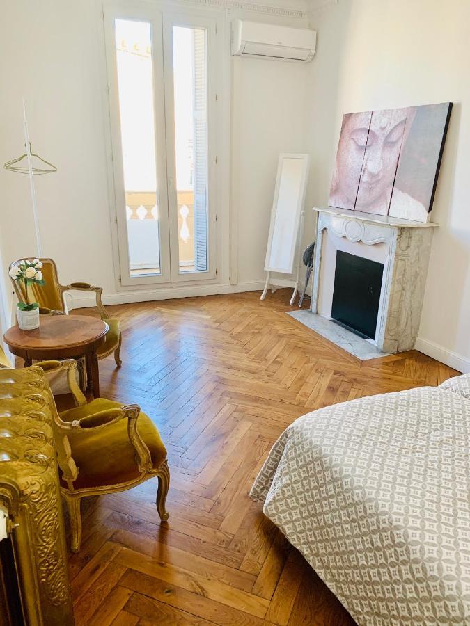 Apartment Le Charme Du Bourgeois Nizza